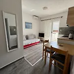 Apartment Makarska M&I, Free Private Parking